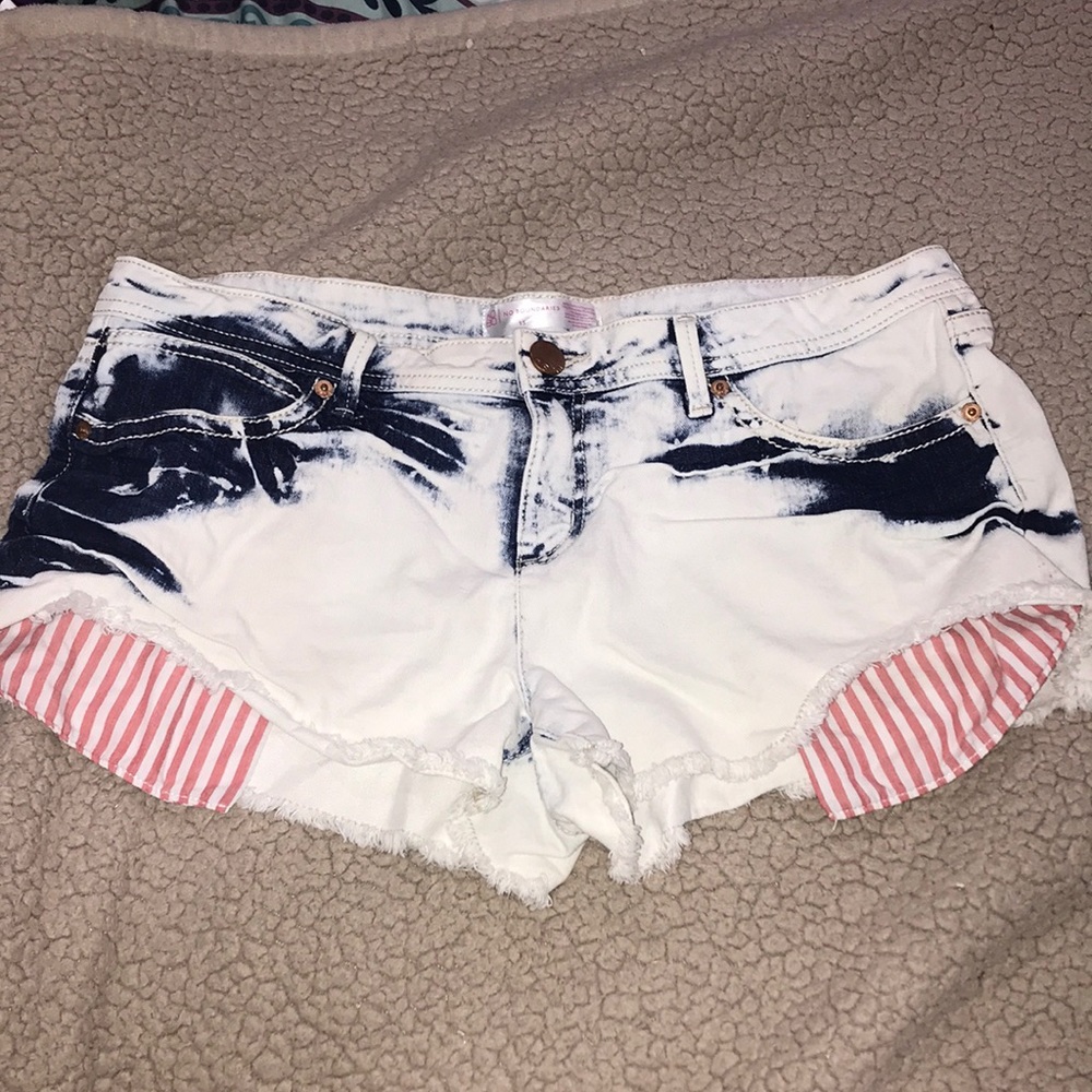 Acid wash shorts